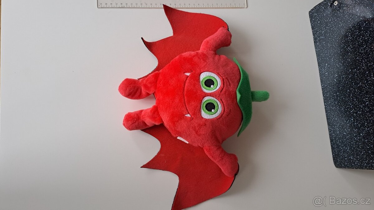 Plyšové rajče upír. - 2