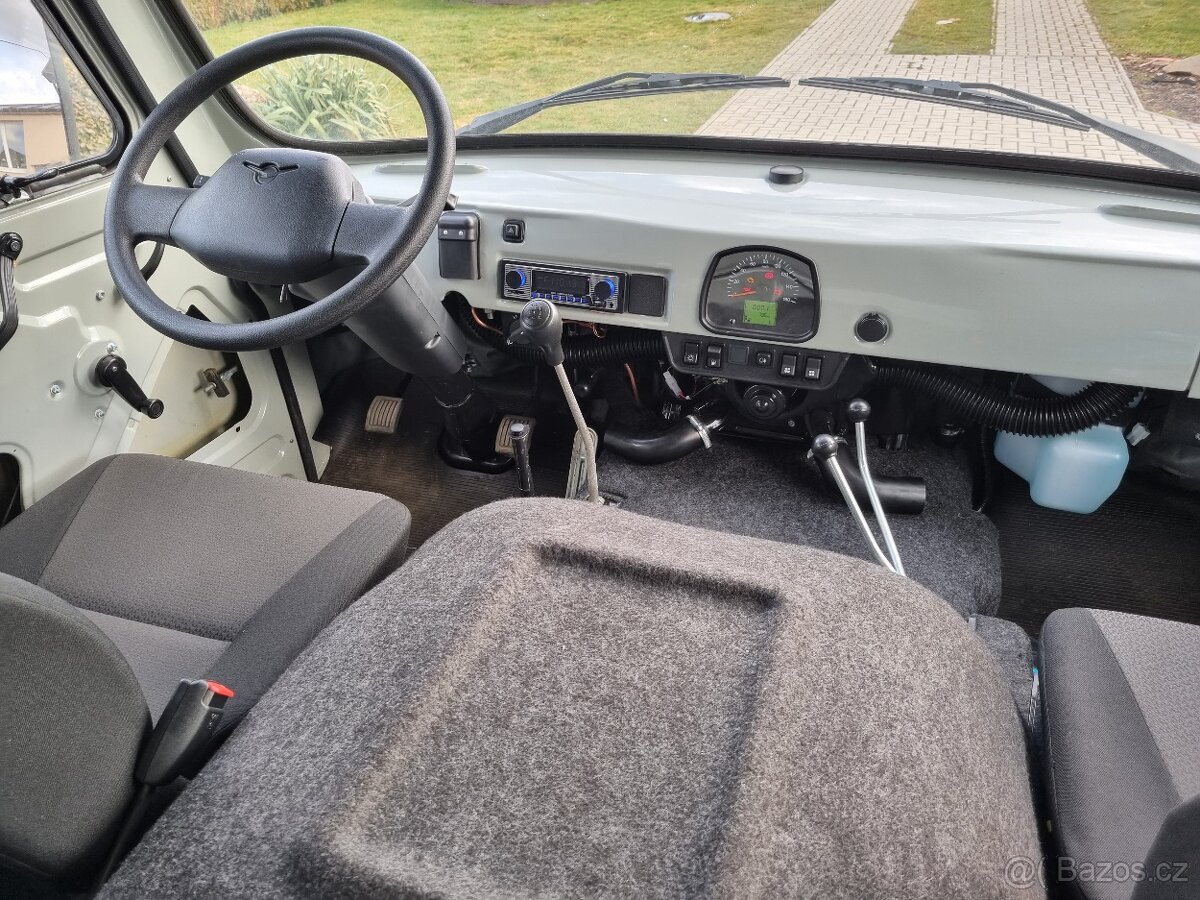 Půjčím UAZ Buchanka, offroad, expediční auto - 2