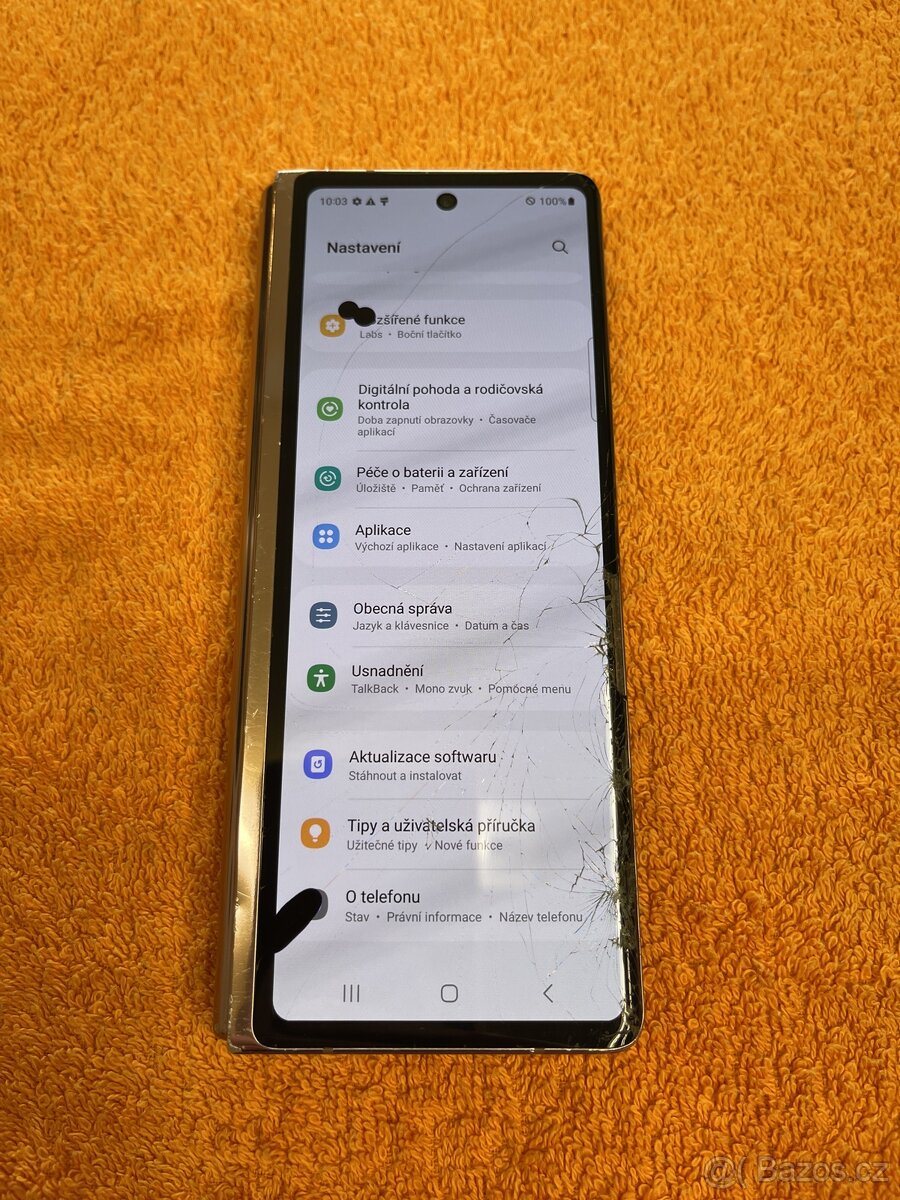 Samsung Z Fold 2 5G s prasklým lcd - 2