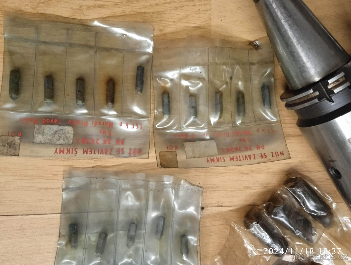 Vyvrtávání nožové jednotky a nože šikmé,kolmé se závitem - 2