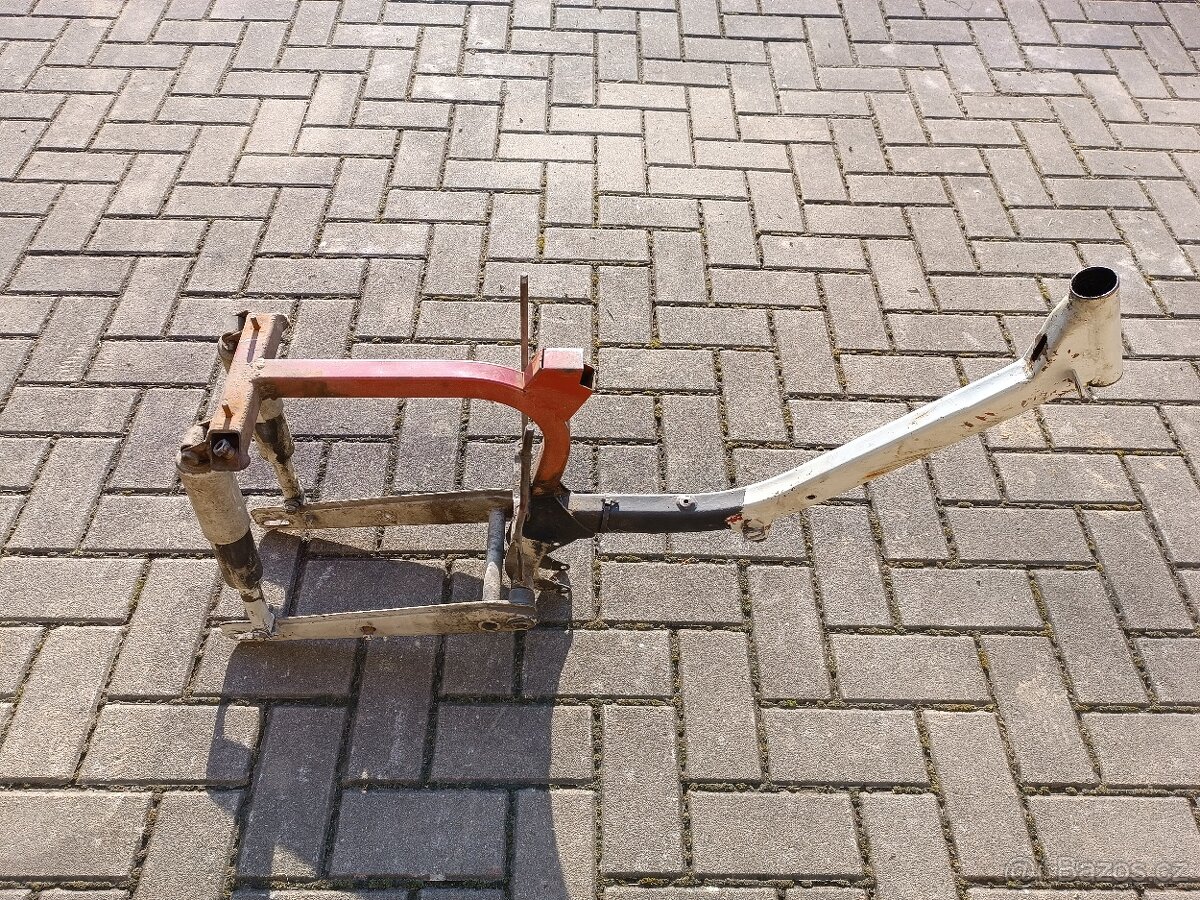 Rám + zadní tlumiče Jawa 05, 20, 21 - 2