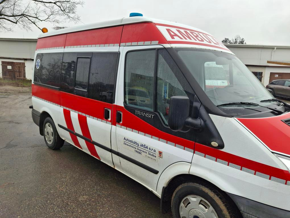Ford Tranzit 2,2Tdci, 2014 sanitní vůz , sanitka - 2