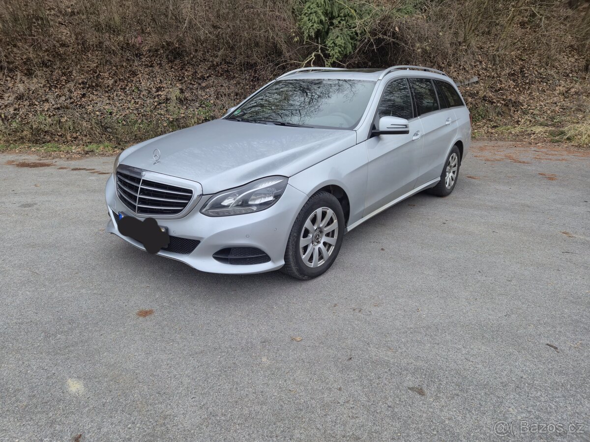 Predám mercedes e220 (w212) facelift - 2