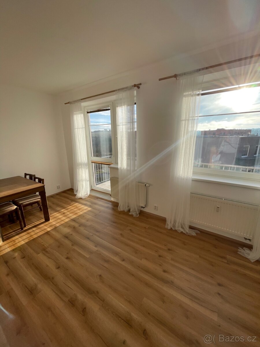 Pronajem bytu v Jihlave - 2