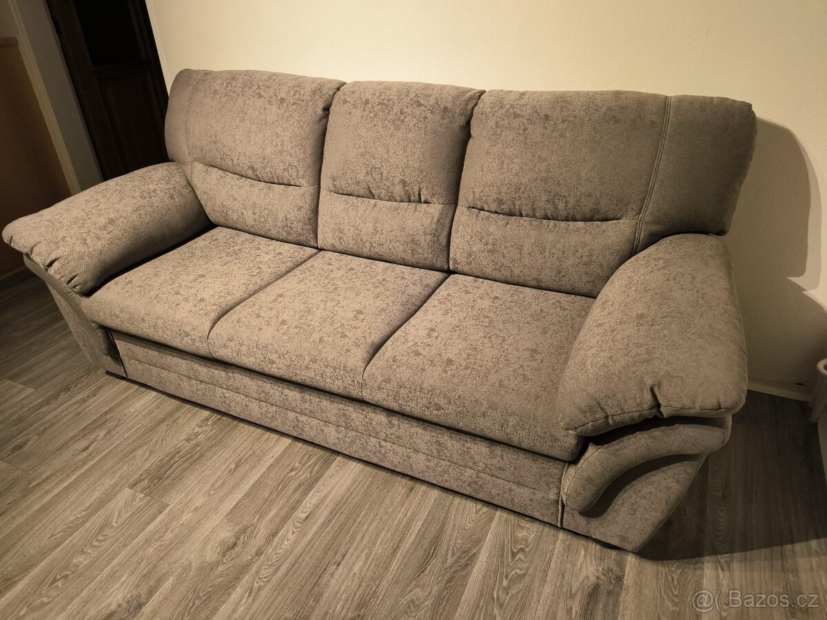 Rozkládací sedačka 3-místná, nová - 2