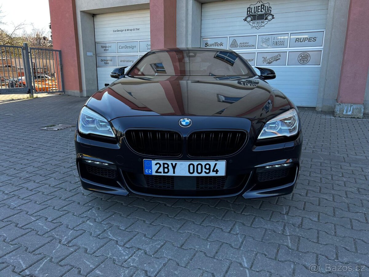 BMW 650i V8 - 2