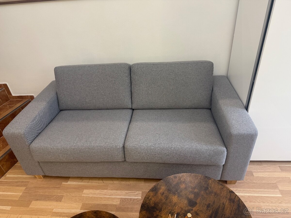 Prodám gauč - 2