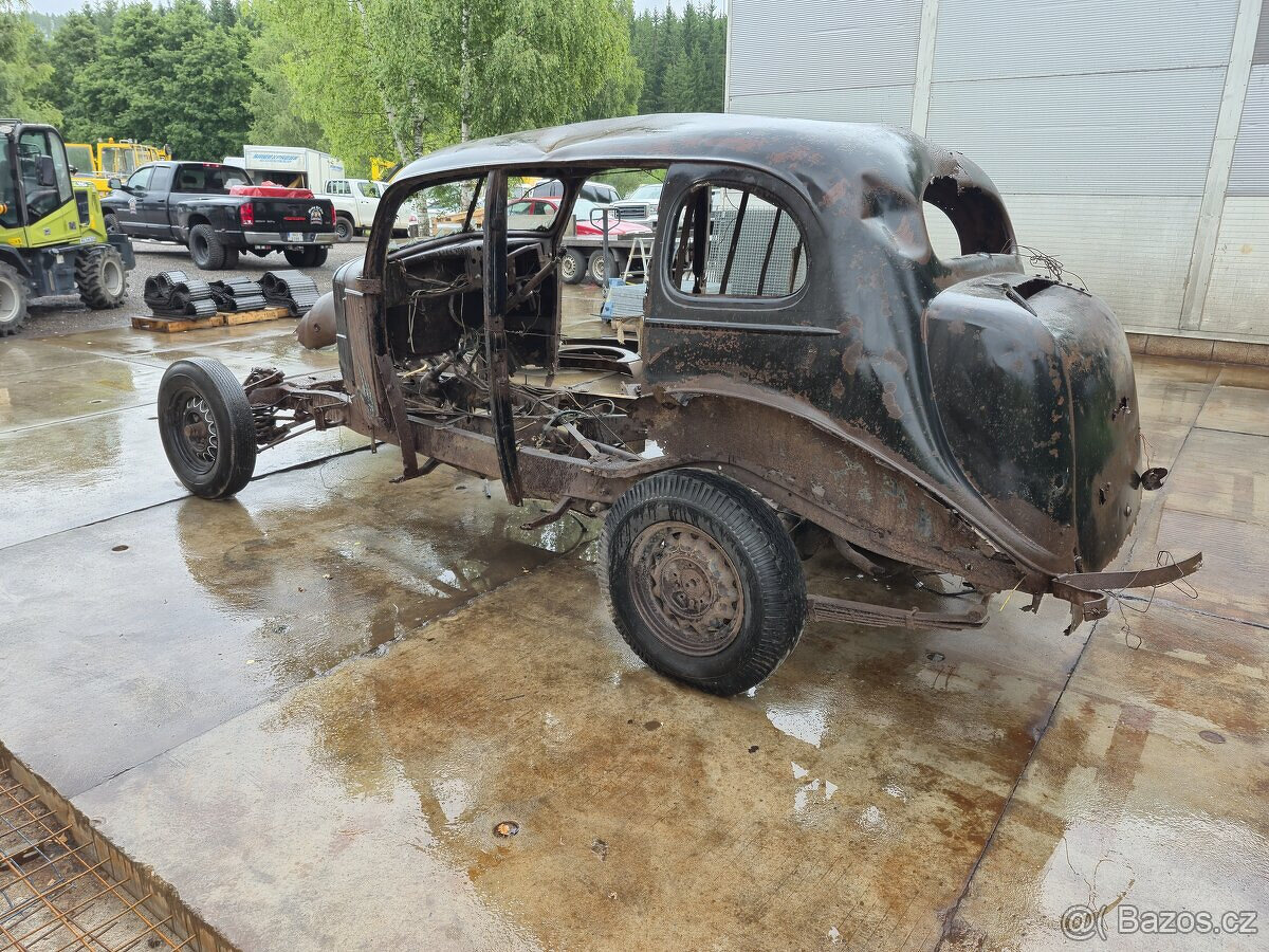 BUICK ROADSTER rv1935 – KAROSERIE + DÍLY - 2