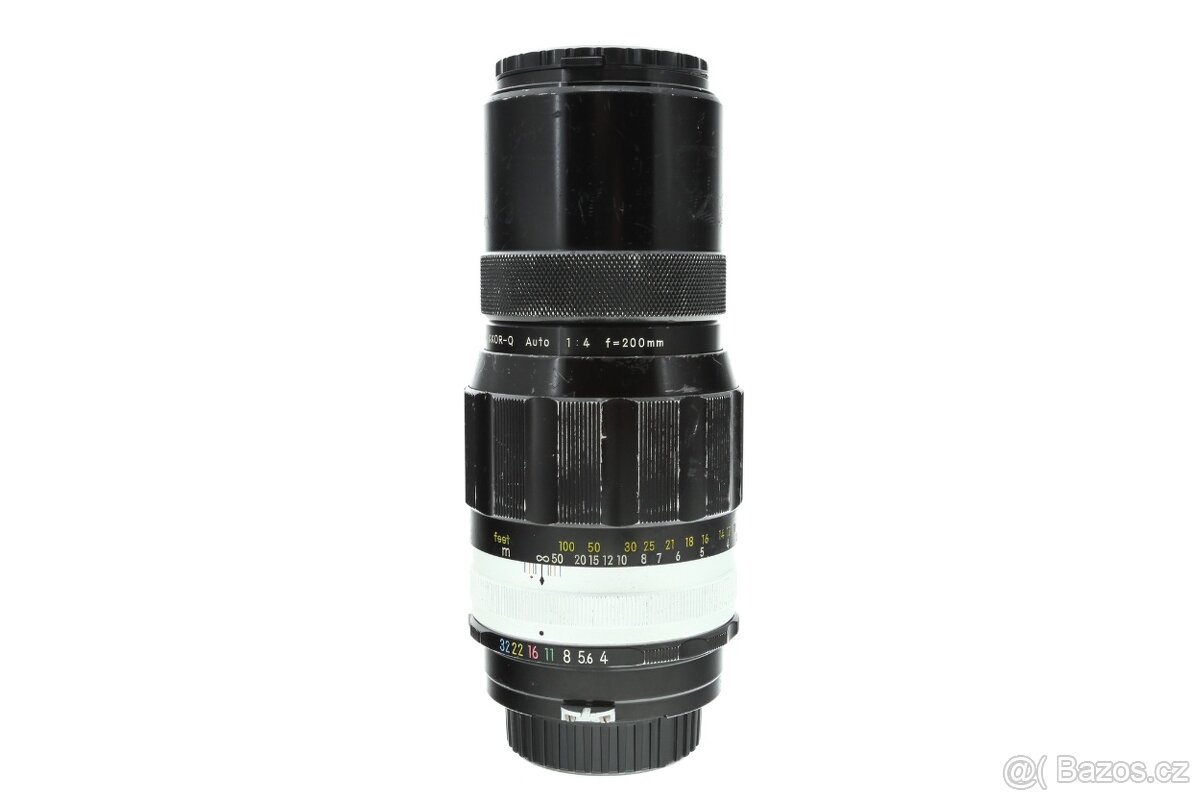 Nikon 200mm f/4 full-frame - 2