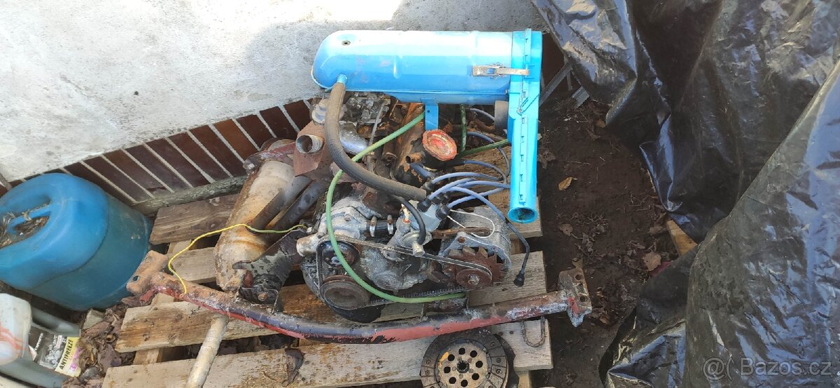 Motor škoda 120l kompletní - 2