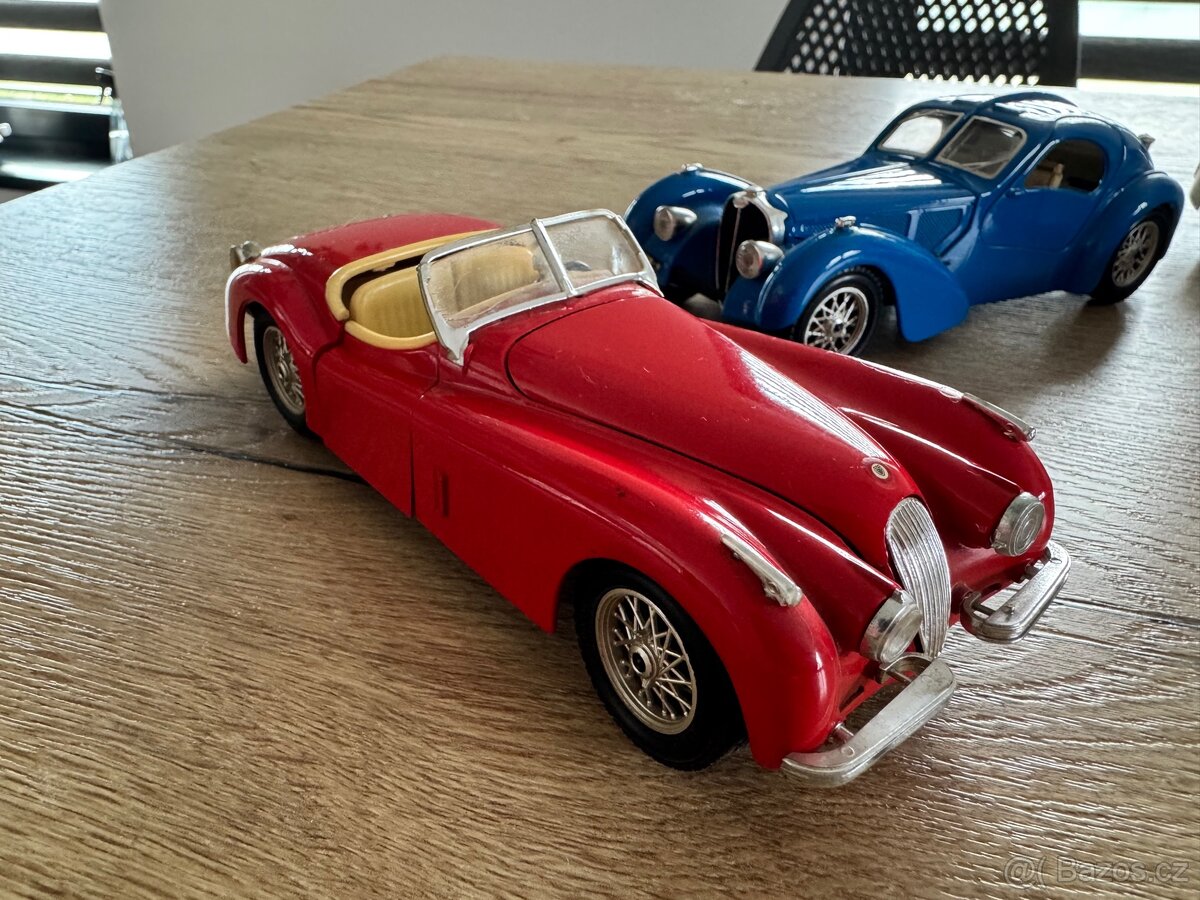 Modely aut různé 1:24 - 2