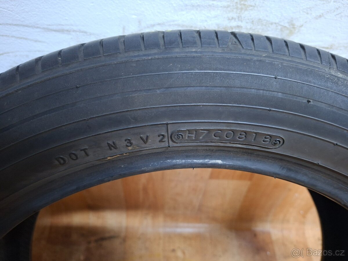 Letní pneu 215/50/18 Toyo - 2
