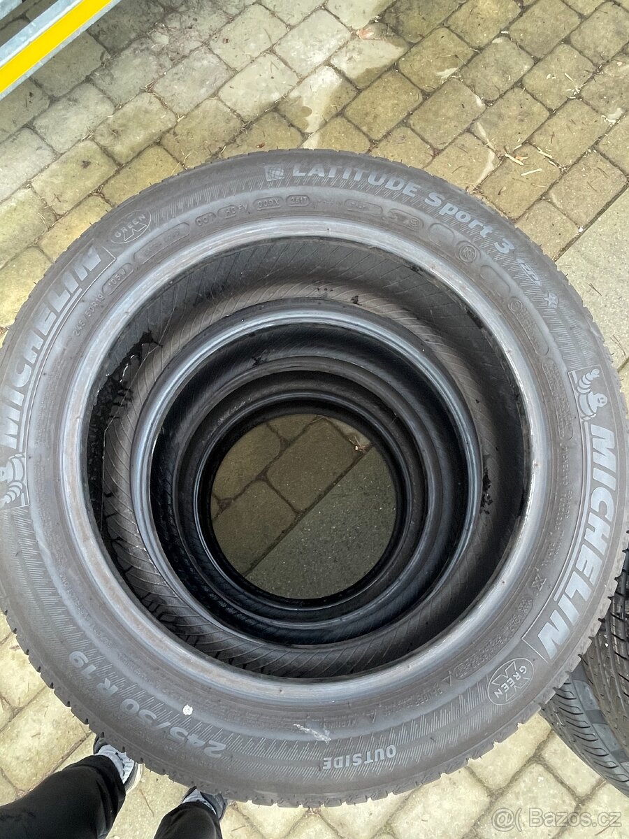 Sada letních pneu 245/50/19 Michelin - 2