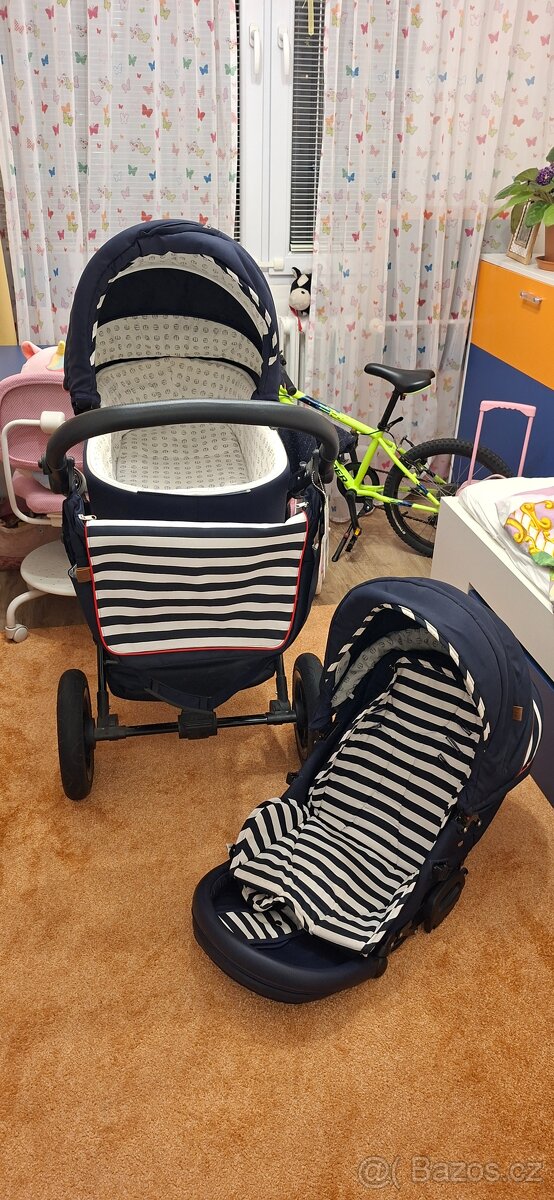 Kočárek Terrain Navy - 2