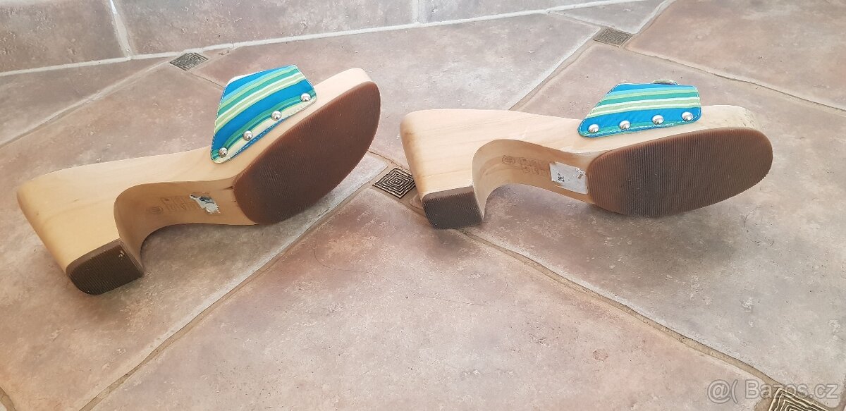 Dámské dřeváky 40 a páskové 41 - 2