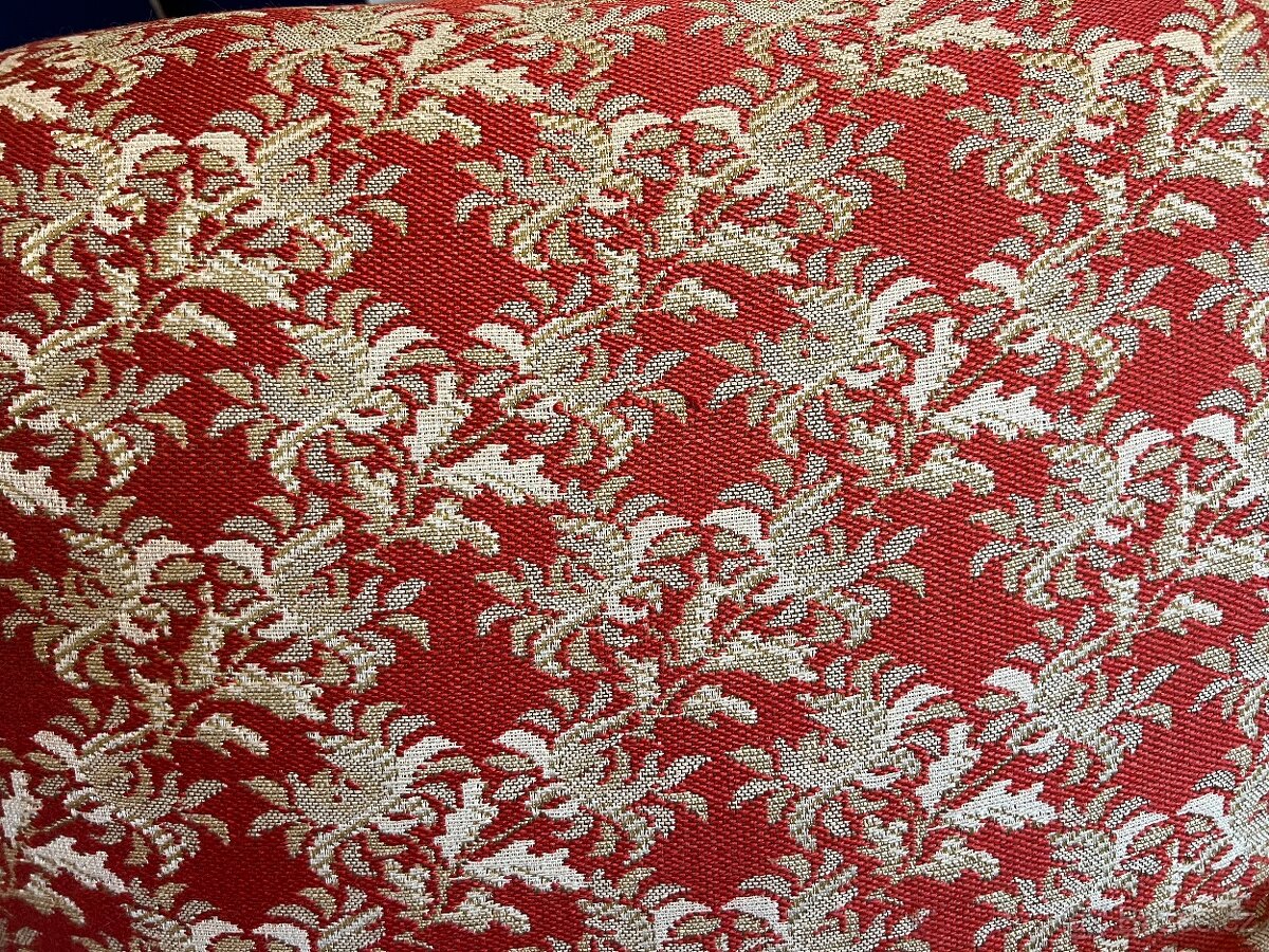 KŘESLA HALABALA - 2