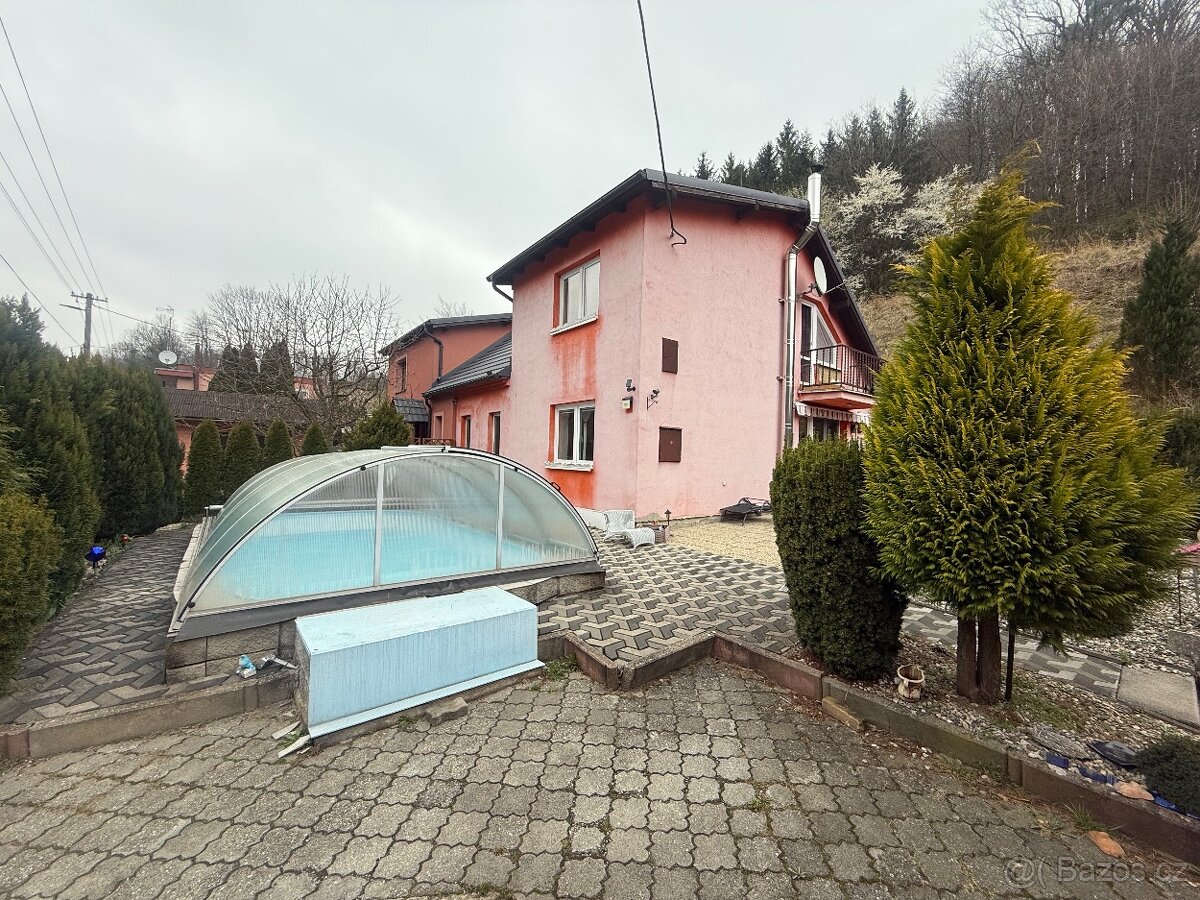 Rodinný dům 120m2, pozemek 818 m2 - 2