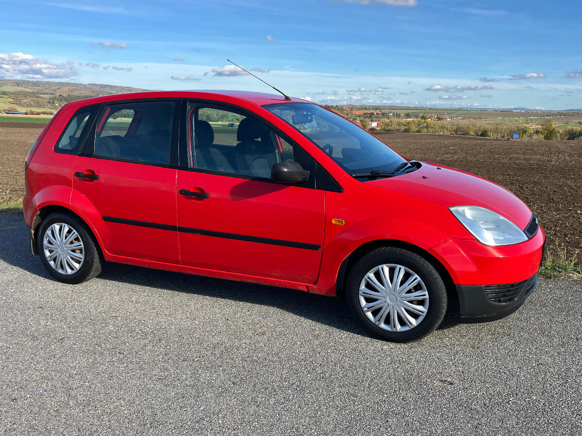 Ford Fiesta 1.3, nová STK, levný provoz na LPG - 2