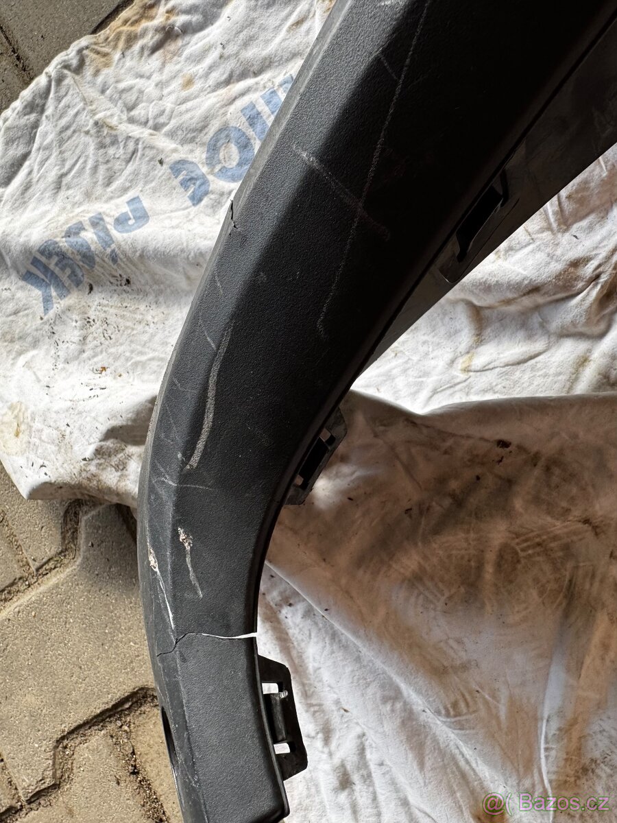 BMW I3 LIFT - spodní část narazníku - 2