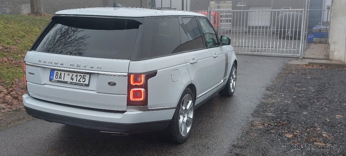 Land Rover Range Rover Autobiography 4.4L SDV8 - Rezervováno - 2