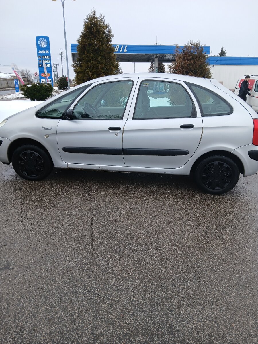 Citroen xsara picaso - 2