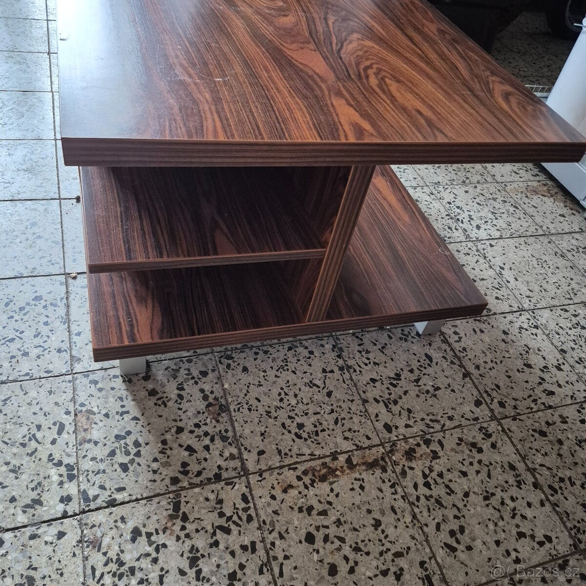 Konferenční stolek - 2