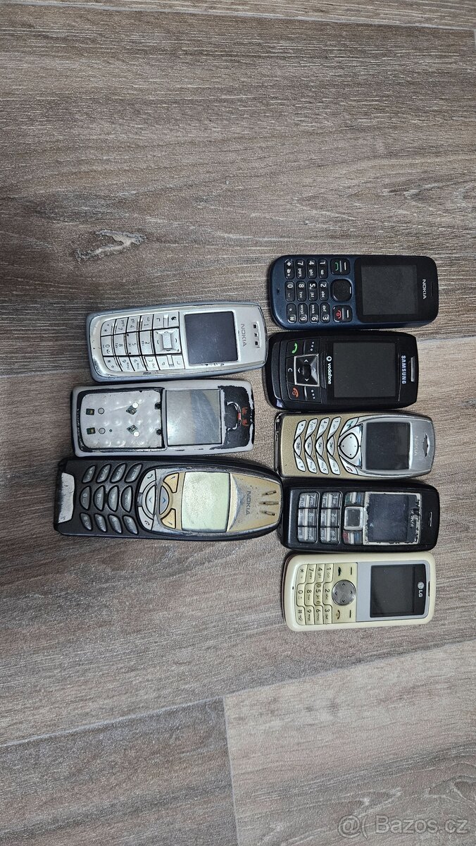 Staré mobily - 2