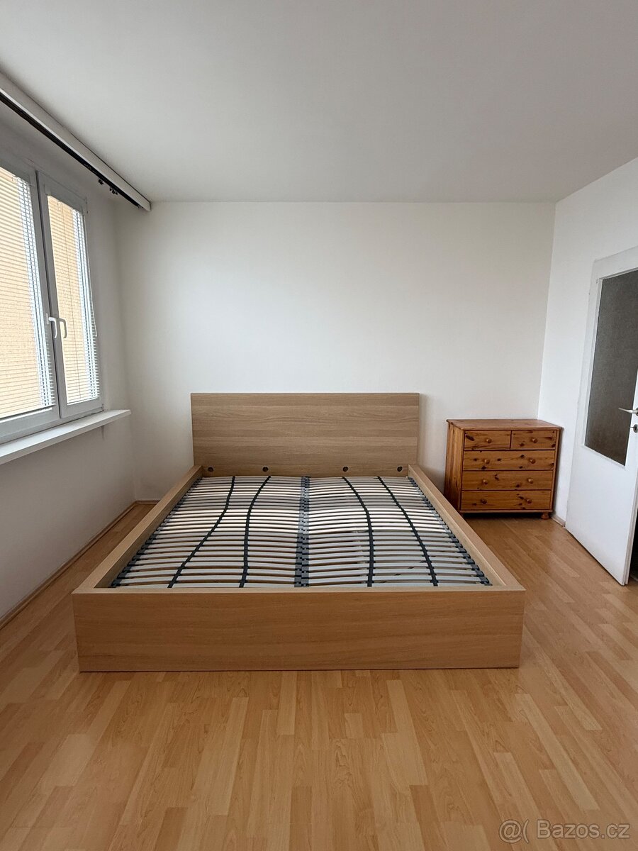 Rám postele Malm IKEA 180x200 - 2