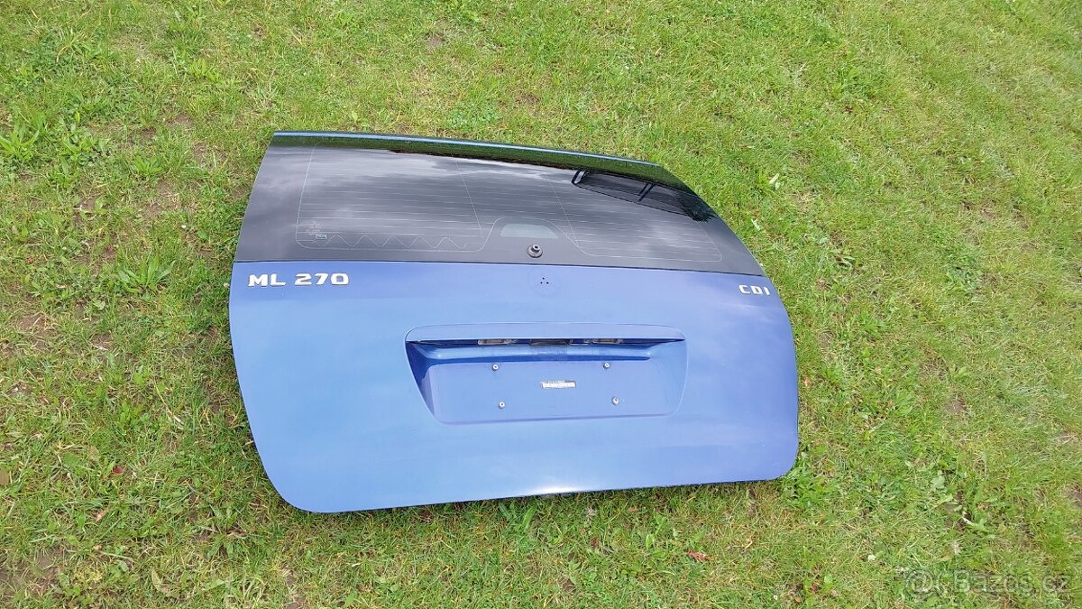Mercedes ML - Dveře kufru modré - 2