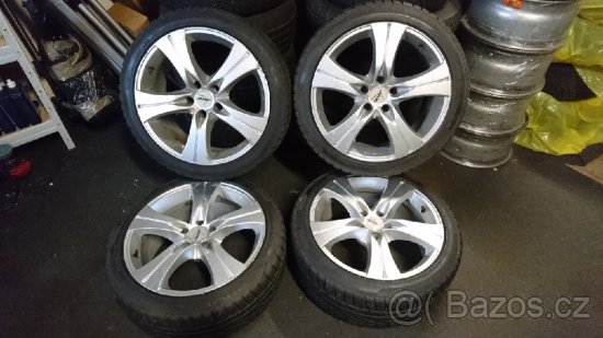ZIMNÍ KOLA AUTEC 225/45R18 5X112 - 2