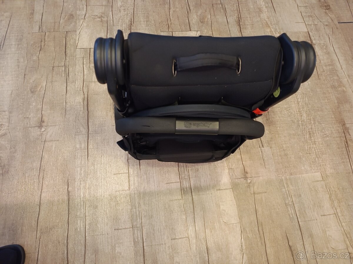 Kočárek ERGOBABY Metro black - 2