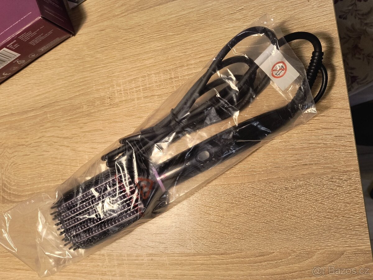 Vyhřívaný kartáč Philips - 2