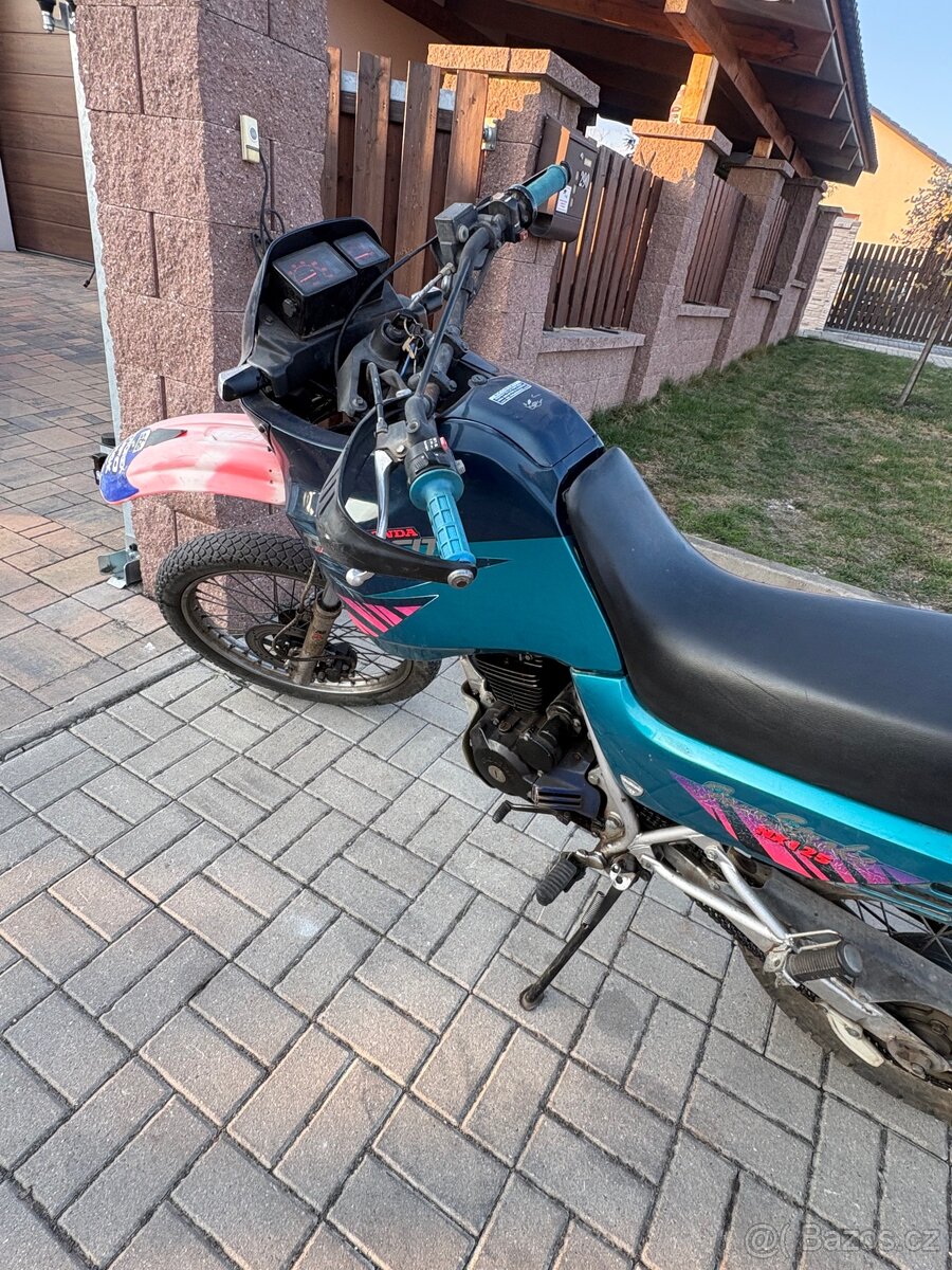 Honda NX125 - 2