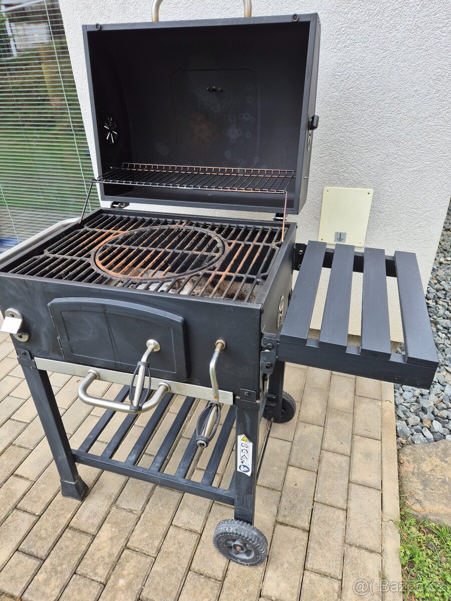 Prodám gril Cattara na dřevěné uhlí - 2