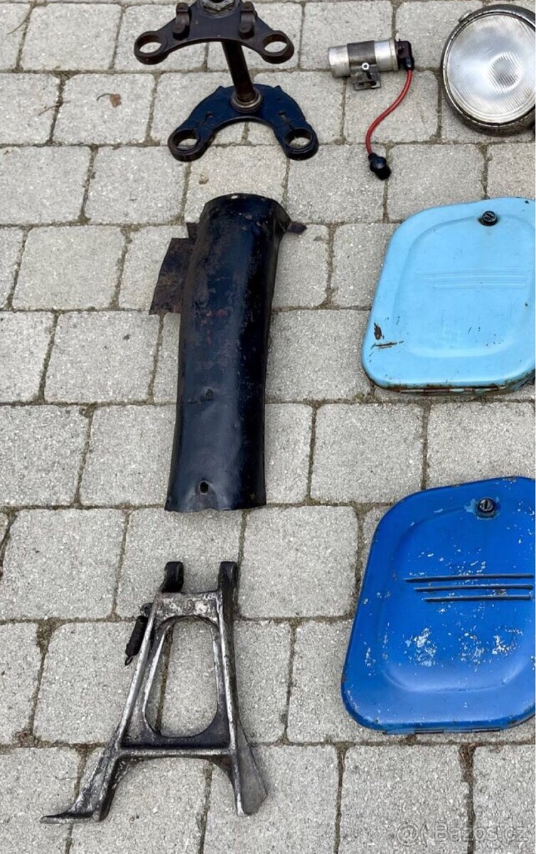 Jawa ČZ kyvacka, panelka, ČZ - dily - 2