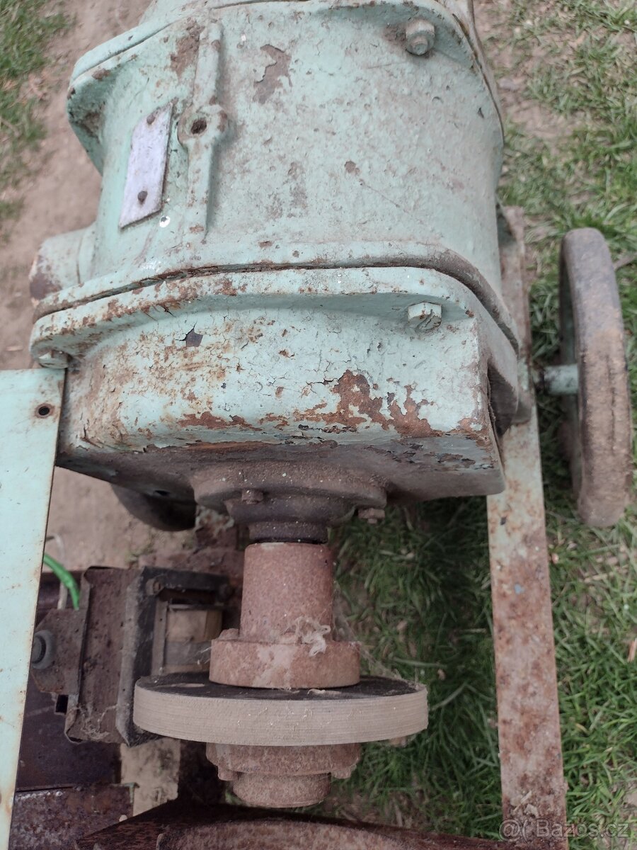 Elektromotor Škoda - 2