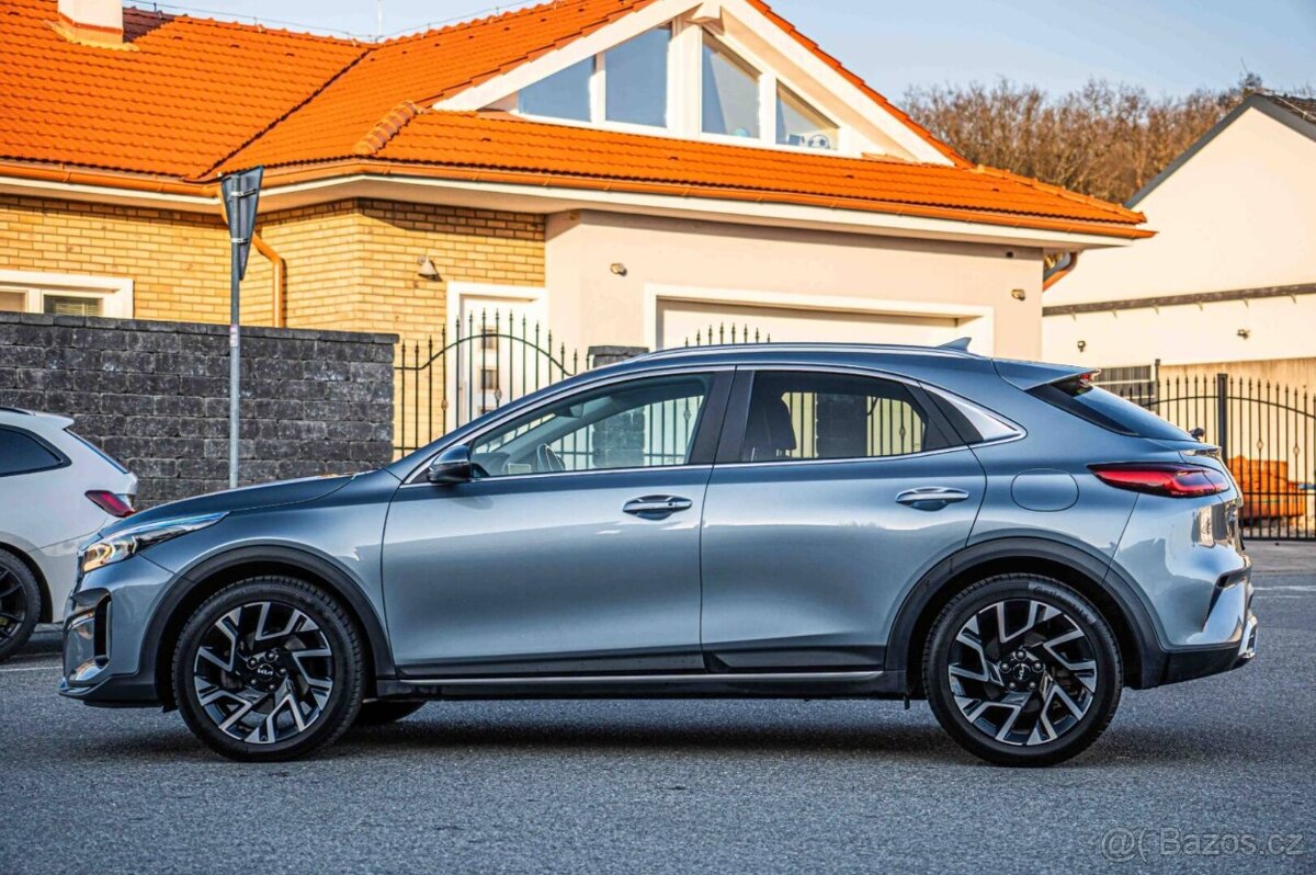 Kia XCeed 1.5 T-GDi Gold - 2