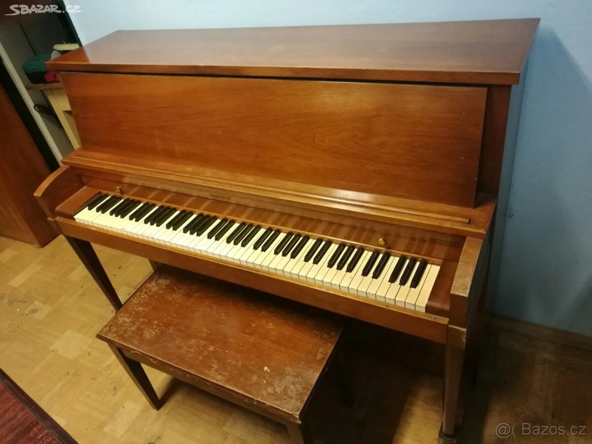 Klavir piano - 2