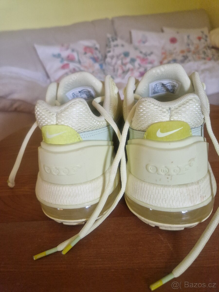 DÁMSKÉ TENISKY Air Max NIKE
- 2