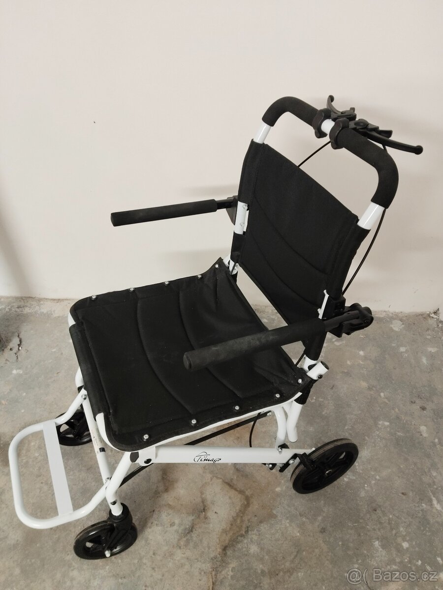 Interiérový invalidní vozík - 2