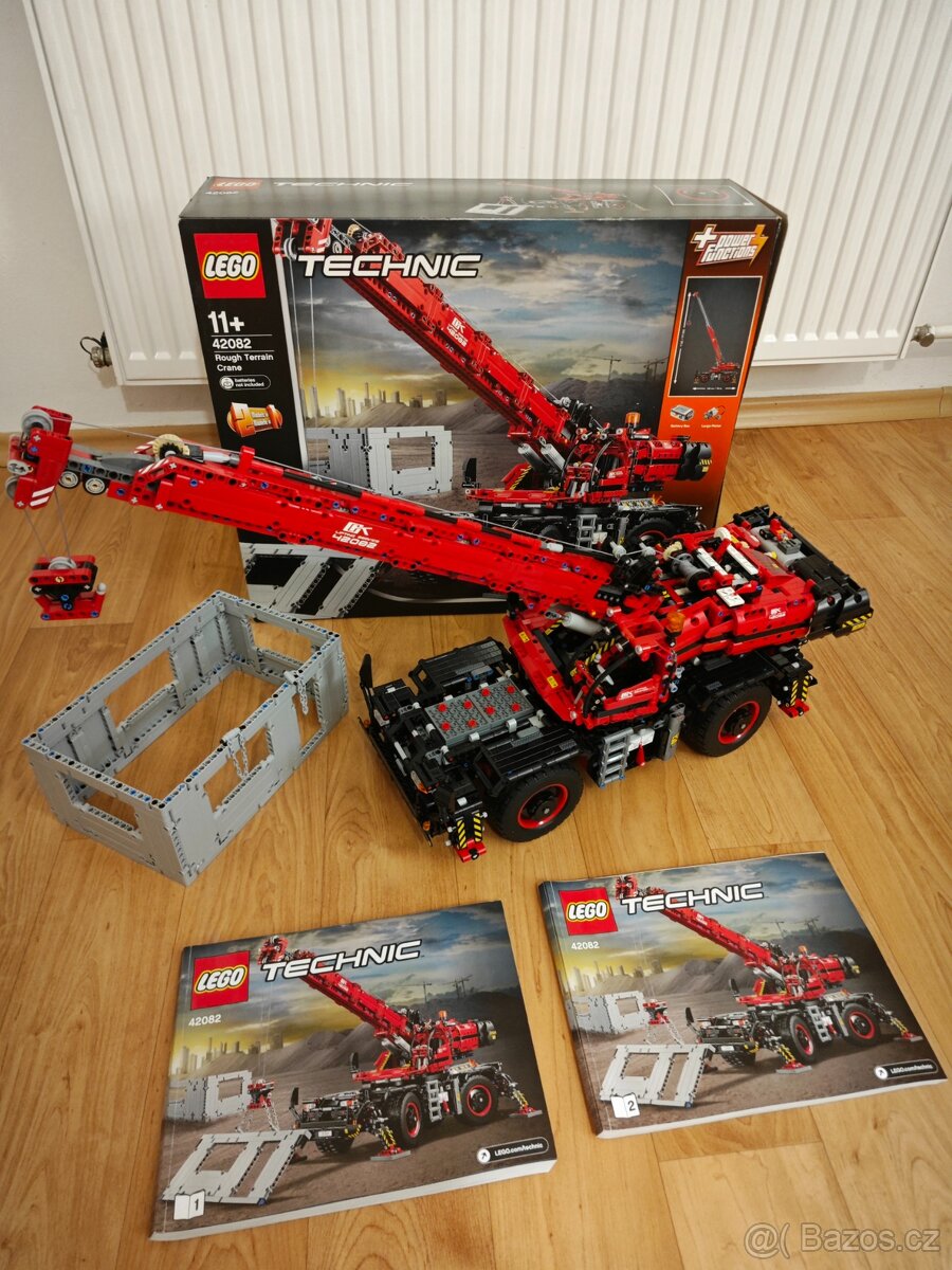 Lego Technic 42082 terénní jeřáb - 2