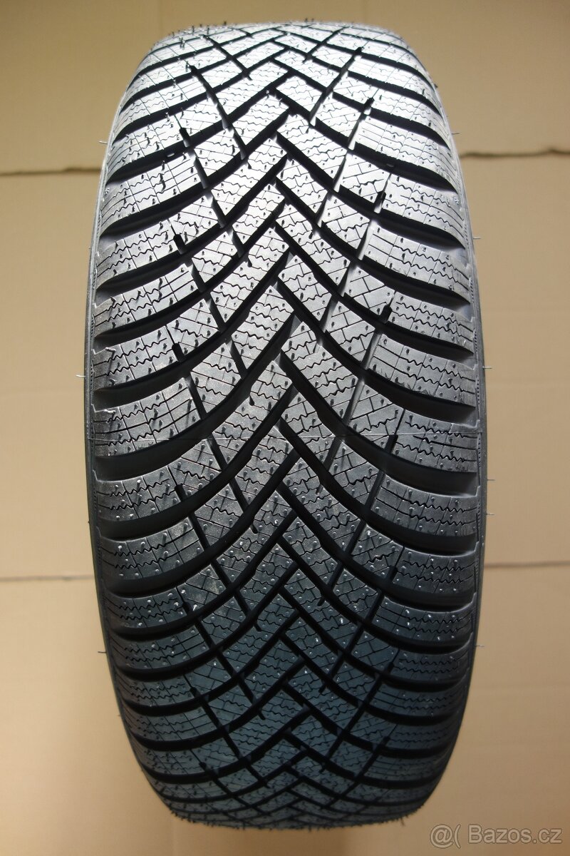 Kompletní zimní kola Triton pro Karoq 215/55/17 XL, DOT 2025 - 2