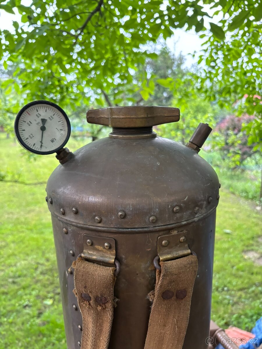 Historický postřikovač - 2