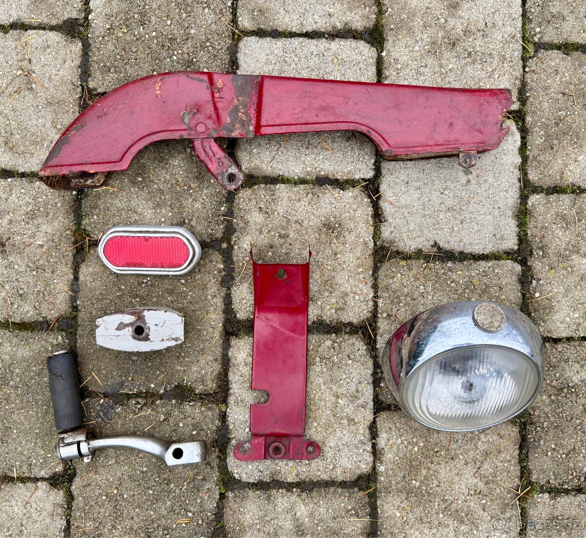 Jawa 50 pionyr fichtl mustang libenak - dily - 2