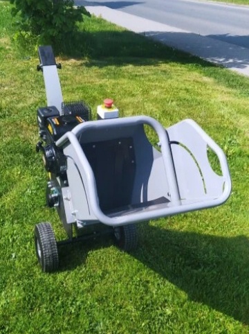 štěpkovačka, drtič větví, drtička, štěpka, - 2