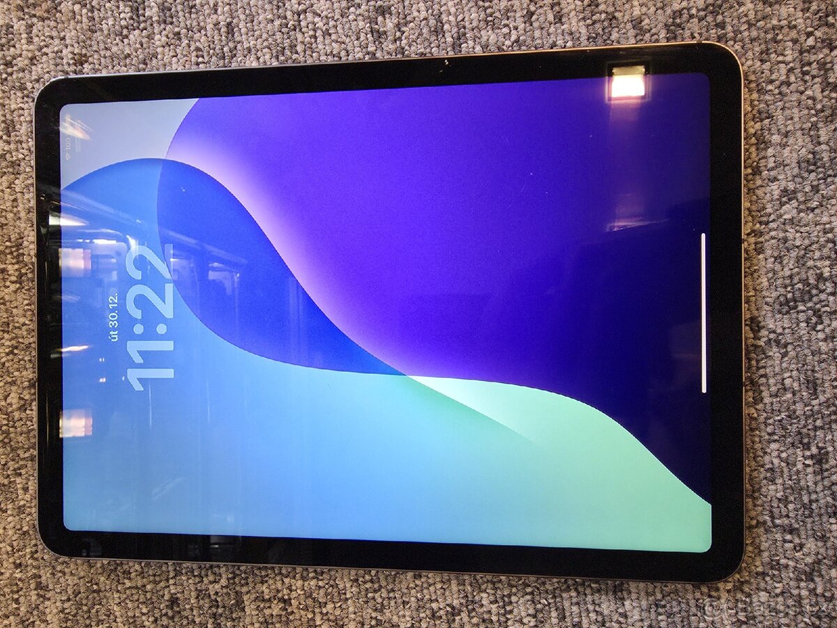 iPad Air 5 generace 64GB + cellular - 2