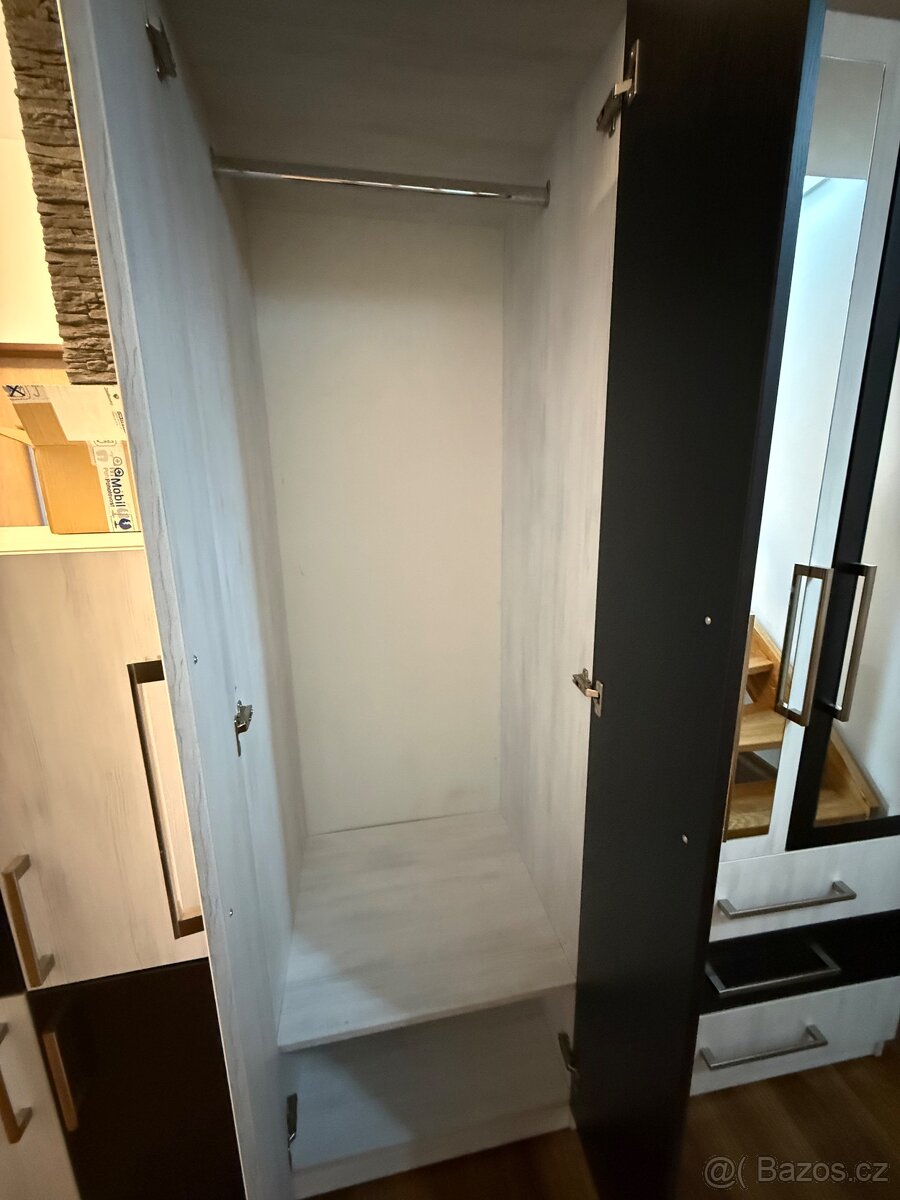 Nábytek do ložnice - 2