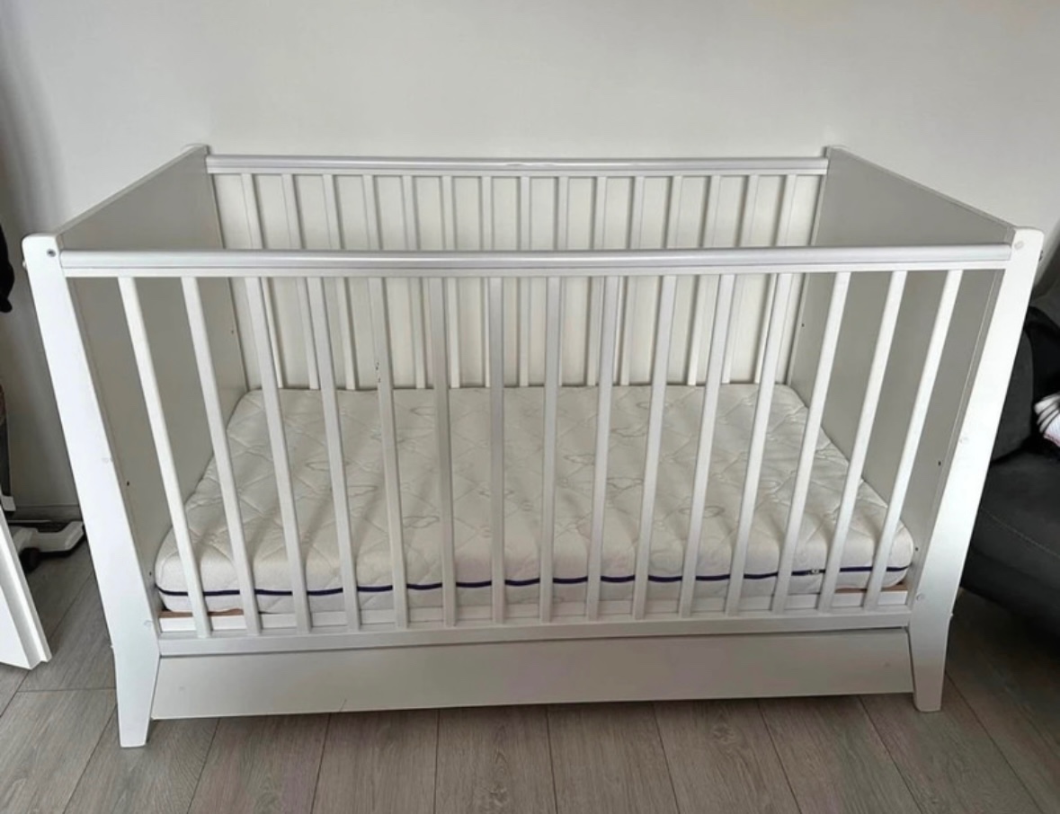 Dětská postýlka COSMO - 2