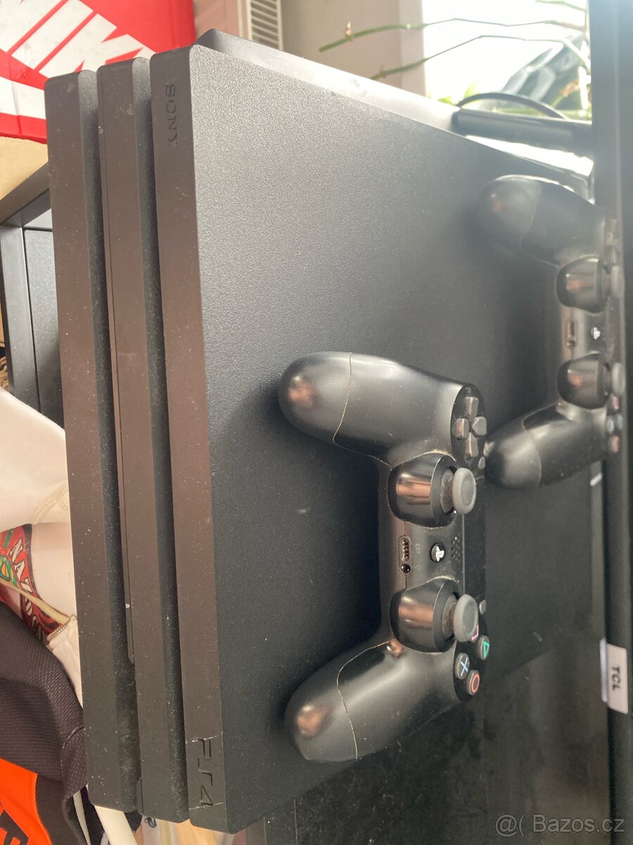ps 4 pro - 2