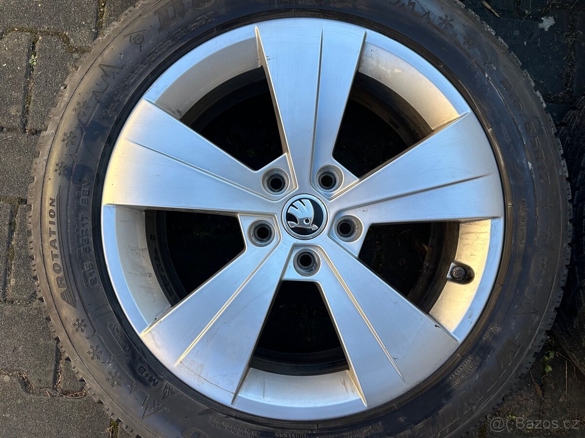 ŠKODA ORIGINÁL ALU - 215/55 R17 - 2